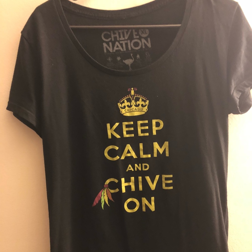 Women's Blackhawk Chive tee